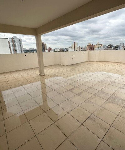 A. descoberta cobertura 260m²